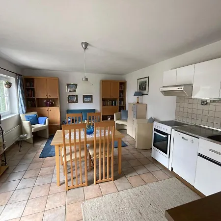 Monika Apartment *